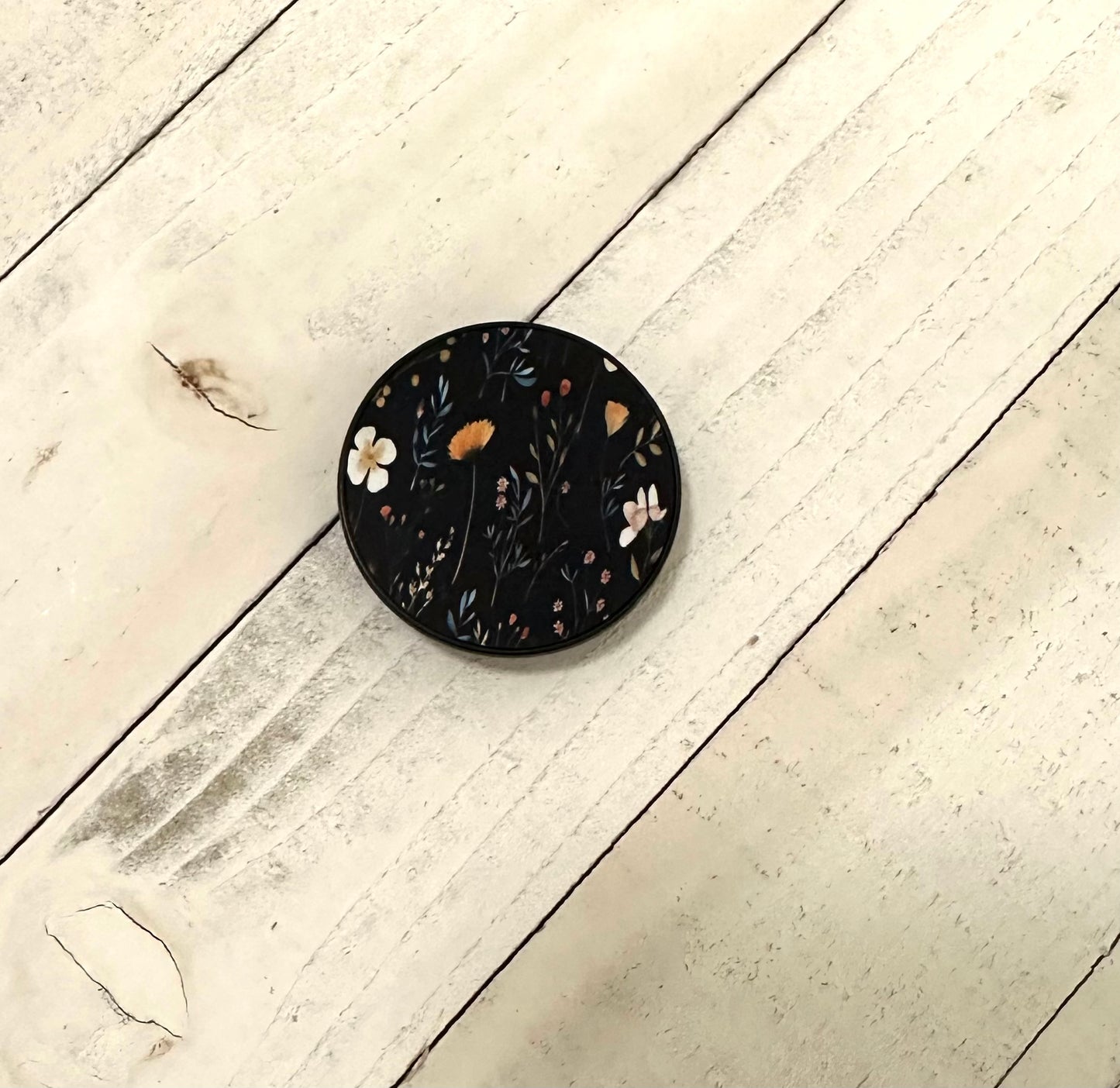 Navy wildflowers PopSocket